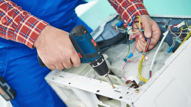 Güdül Baxi Baxi çamaşır makinesi kart tamiri – Su almama arızası orijinal parça ile giderildi. - Teknik servis örneği